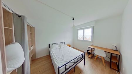 Chambre à louer dans appartement 6 pièces à Pessac, Domaine universitaire - Photo 5