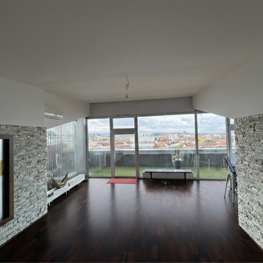 Citylights & Ballons – Penthouse mit besonderem Flair und EBK! - Photo 1