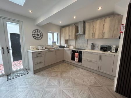 Lomond Avenue, Belfast, BT4 3AJ - Photo 5