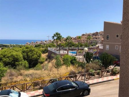 Casa adosada de alquiler en Calle Canarias, 10, Monte y Mar - Photo 2