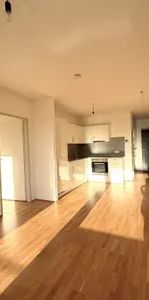 2-Zimmer-West-Balkon-Wohnung in Hof-Ruhelage - Photo 1