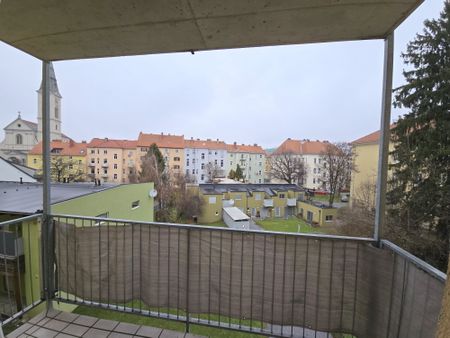 Zentrale SINGLE-Wohnung mit Balkon in Innenhoflage - Obere Bahnstraße 53 - Top 11 - Foto 2