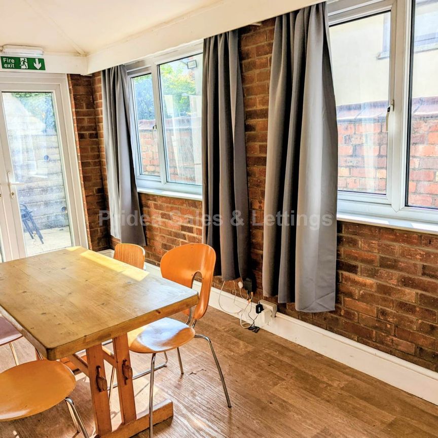 Yarborough Road, Lincoln - Photo 1