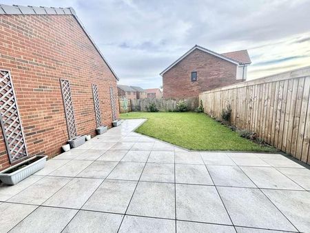 Cartwright Close, Sedgefield, Stockton-on-tees, TS21 - Photo 3