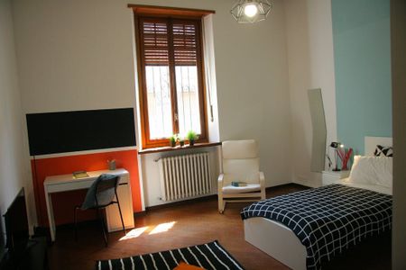 Via Beaulard, Turin, Piedmont 10139 - Photo 3