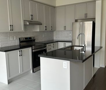 For Lease - 1242 Rexton Drive, Oshawa, Ontario - Photo 6