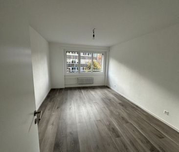 Beautiful 3.5-room apartment with enclosed balcony! - Photo 5