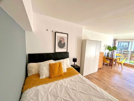 Room in a Shared Flat, Consort House, W2 - Photo 4