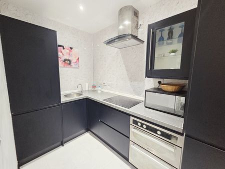 Witham Close, Ruskington, NG34 9HH, Sleaford - Photo 4