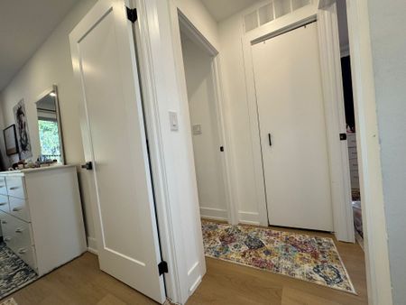 For Lease - 650 Mountview Place, Newmarket, Ontario - Photo 4