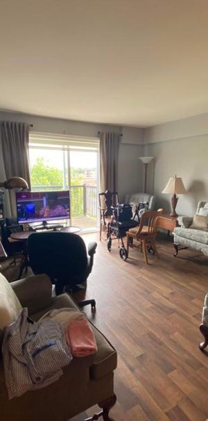 Logement 4 1/2 (50 ans et plus) - Photo 1
