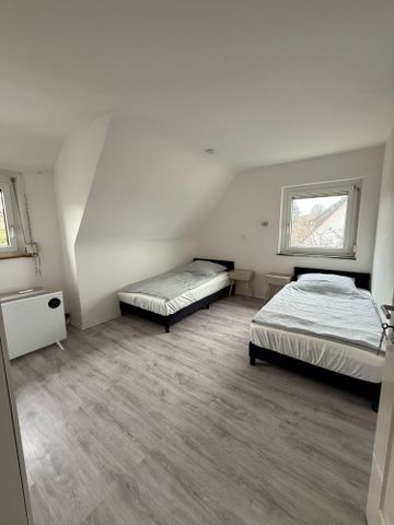 3-Zimmerwohnung mit Wlan, Tv, Küche, Bad/WC, Waschmaschine, Trockner, Garagenstellplatz und Fahrradabstellplatz - Photo 2