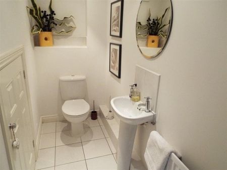 John Cullis Gardens, Leamington Spa, CV32 - Photo 5