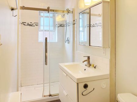 For Lease - 367 Dominion Avenue Unit# 1, Carlingwood - Westboro and Area, Ontario - Photo 4