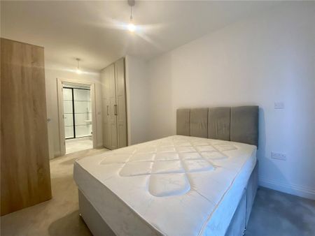 2 bedroom apartment to rent - Photo 5