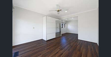 Perfectly Presented and Plenty of Car Storage - Photo 3