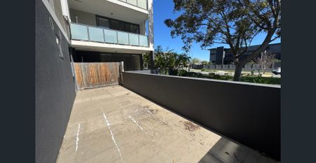 DG03/17 Hanna Street, Potts Hill, NSW 2143 - Photo 2