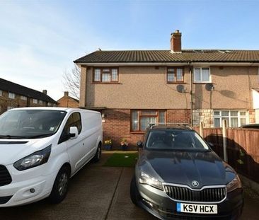 Thatches Grove, Romford, RM6 - Photo 4