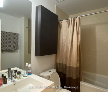 Vu Condos and Lofts - Photo 6