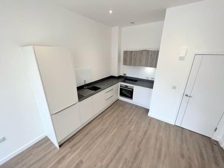 1 bedroom ground floor maisonette to rent - Photo 4