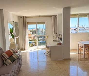 Alquiler de piso en Calle Nueva Atalaya - Photo 1