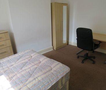 3 bedroom house to rent - Photo 2