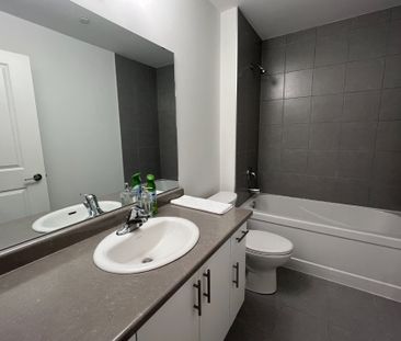 For Lease - 461 Green Road Unit# 401, Hamilton, Ontario - Photo 3