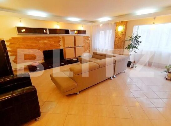 Apartament de 3 camere, centrală termică, prima închiriere, strada Dezrobirii - Photo 1