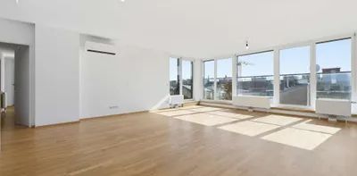 ++NEUBAU++ Exklusive 5-Zimmer-Dachgeschosswohnung mit Terrassen in 1050 Wien - Photo 2