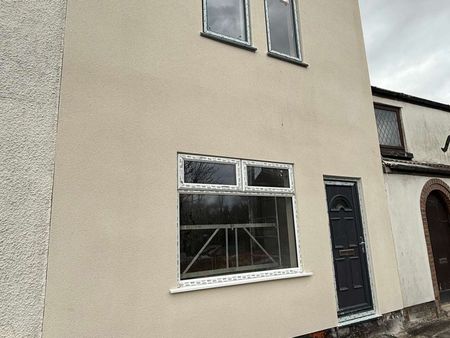 5 bedroom house share fully renovated Room 2 - Photo 5