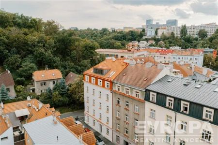 Pronájem prostorného bytu 2+kk po kompletní rekonstrukci v Praze 4 – Michle | 49,9 m - Photo 4