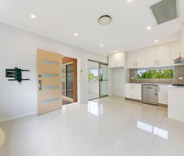 Custom-Built Granny Flat | Perfect Location! - Photo 3