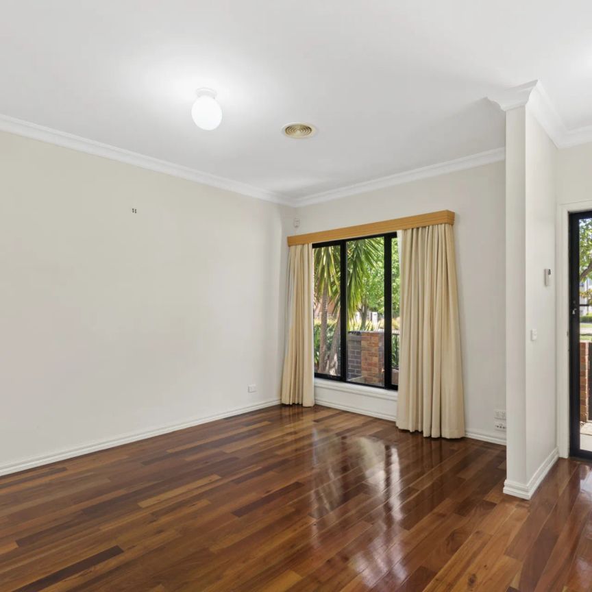 3 Pelican Lane, Maribyrnong. - Photo 1