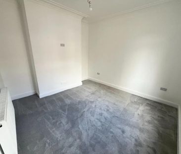 3 bedroom end of terrace house to rent - Photo 6