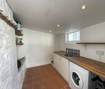 2 bedroom detached house to rent - Photo 4