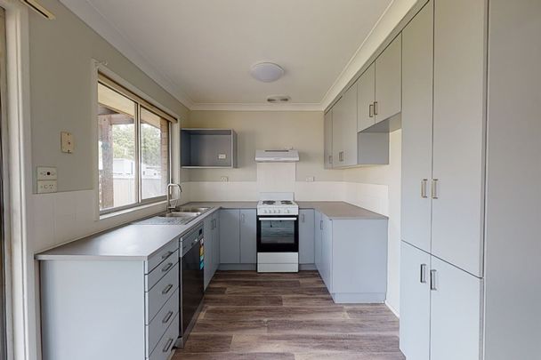 6 Crawford Avenue, Tenambit NSW 2323 - Photo 1