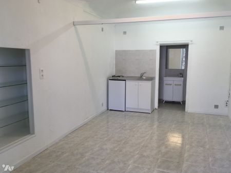 Un studio en RDC de 19m2 - Photo 3