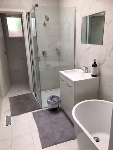 Single room in rooming house - Photo 3