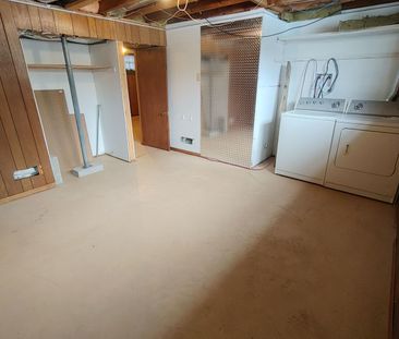 For Lease - 4918 Leitrim Road Unit# Unit B, Carlsbad Springs, Ontario - Photo 5