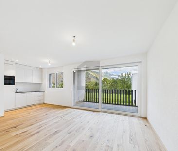 A STYLISH LIVING DREAM FOR THE SOPHISTICATED - Photo 2