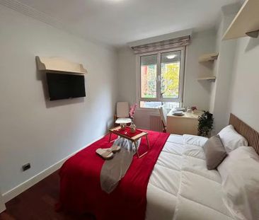 Calle de Arturo Soria, Madrid, Community of Madrid 28033 - Photo 6