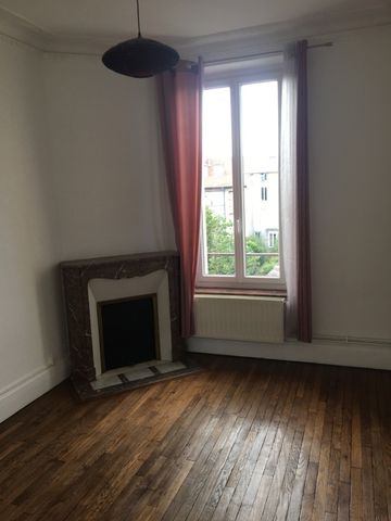 Location Appartement 51m² NANCY 54000 - Photo 3