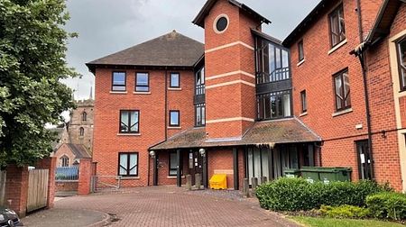 Chantry House, Bromyard Road, St Johns, Worcester, WR2 5AX Retirement Living scheme for people aged 60+ or 55+ if in receipt of PIP/DLA - RM - Photo 2
