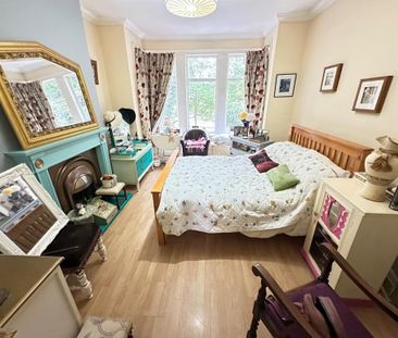 2 bedroom ground floor flat to rent - Photo 2
