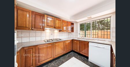 Renovated, Oversized, N-facing Townhouse with Two Sunny Courtyards - Photo 5