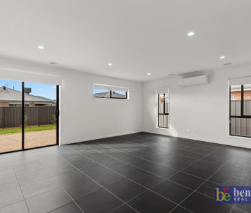 Contemporary Family Living in Huntly - Photo 1