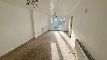 Barnford Crescent, Oldbury, B68 - Photo 4