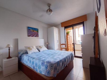 Apartamento de alquiler en Calle Ifach, 2, Los Arenales del Sol - Photo 3
