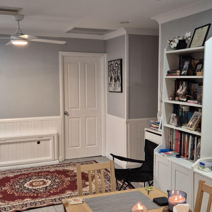 Cambridge Park - Photo 1