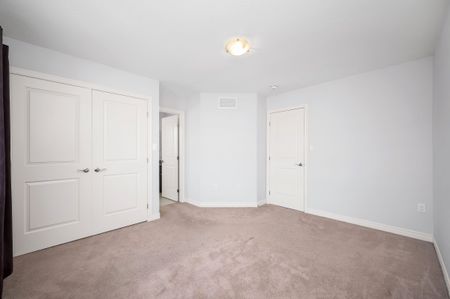 For Lease - 79 Sonoma Valley Crescent, Hamilton, Ontario - Photo 4